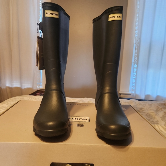 Hunter Field Boots - Picture 5 of 8